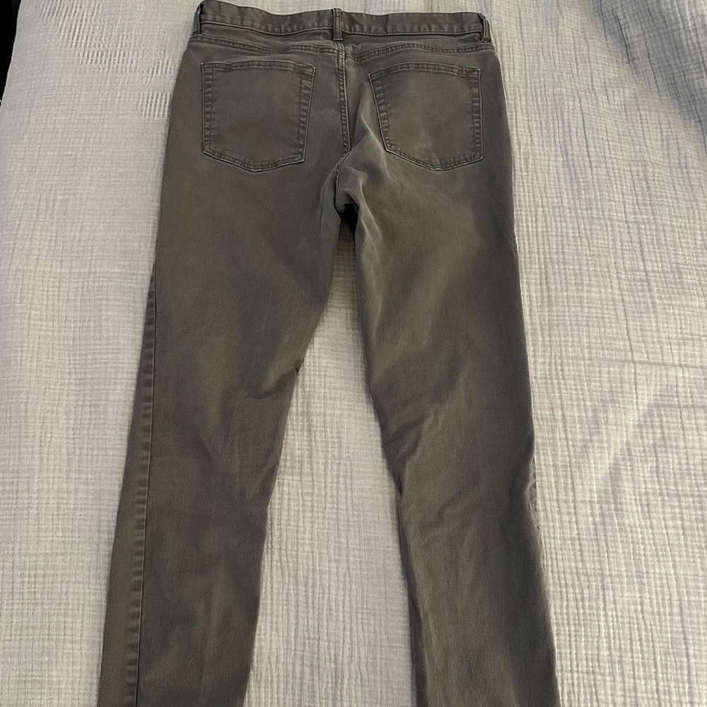 H&M Slim Fit Gray Jeans Size 31 | Men’s Stylish Casual Denim Pants